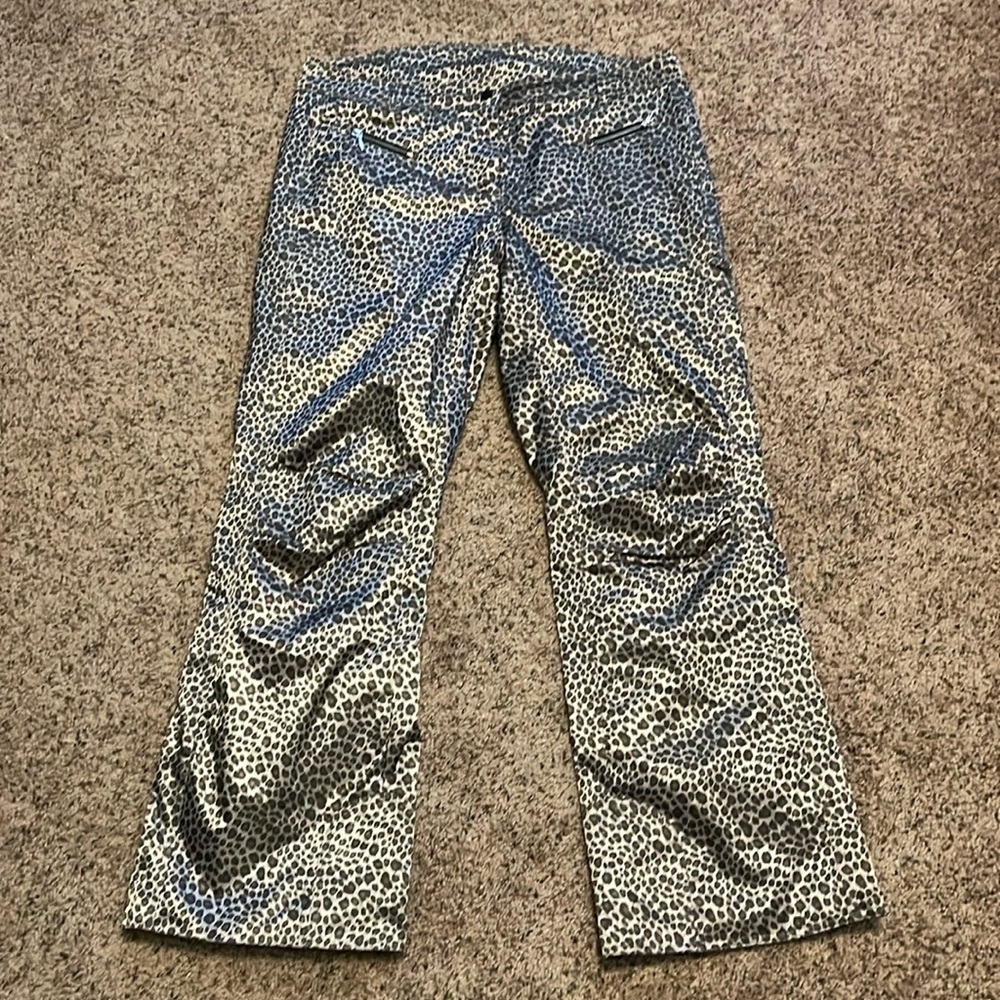 Women’s 14 Obermeyer Leopard Print Ski Pants
